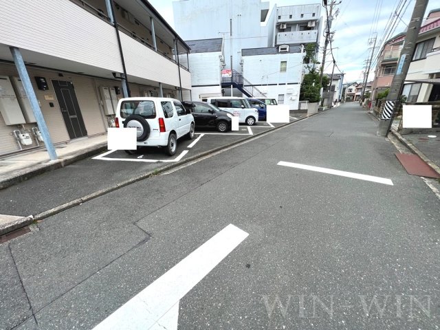 【サンハイム エコの駐車場】