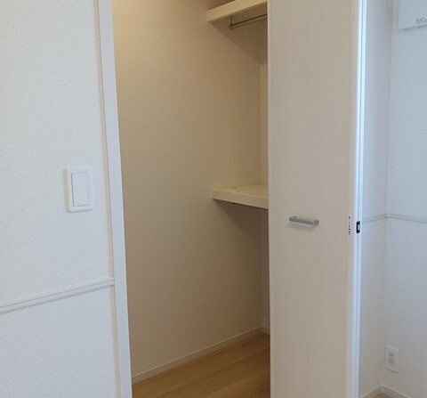 収納　ウォークインクロゼットでたっぷり収納♪