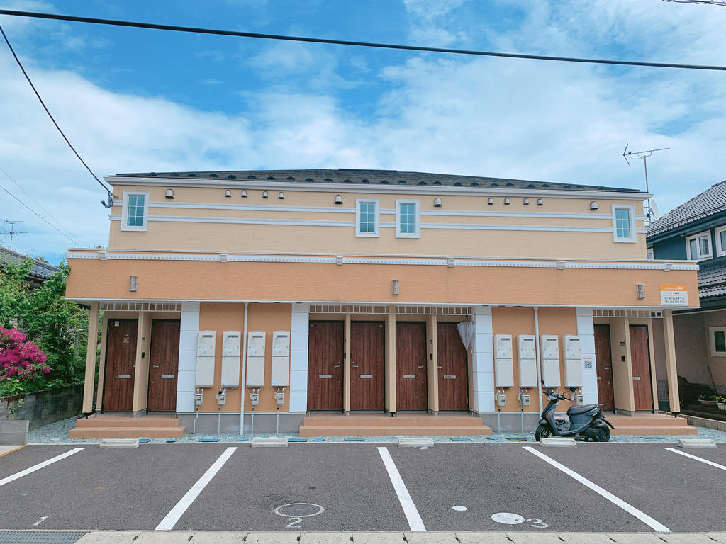 colonial藤松の建物外観