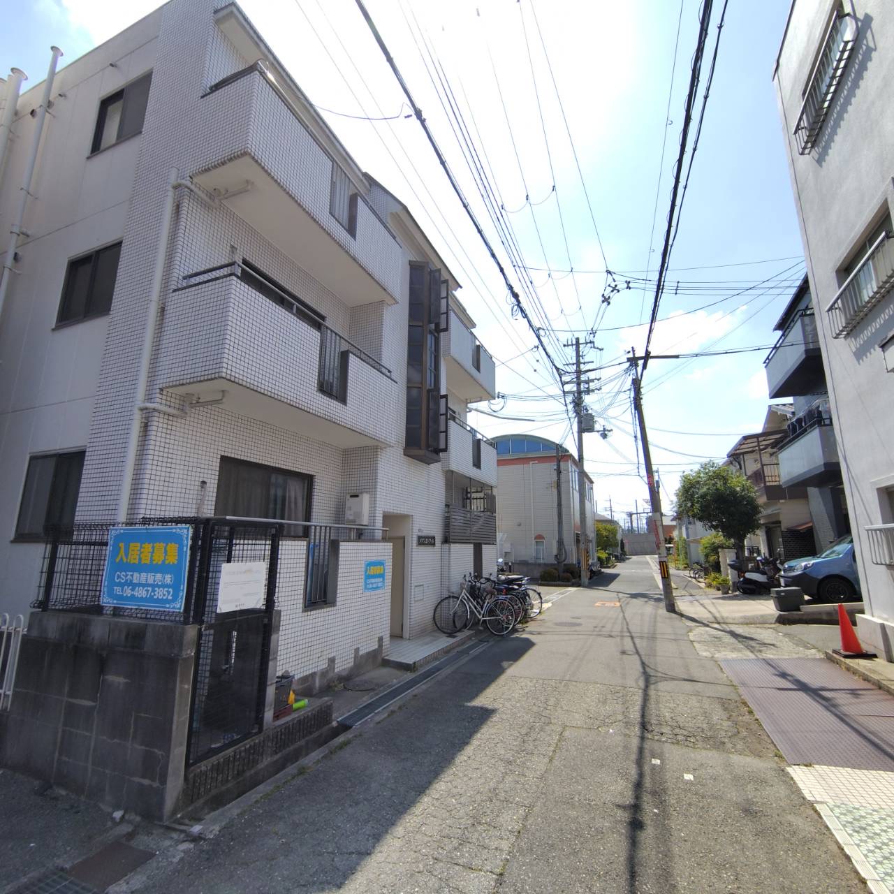 阪急宝塚線 服部天神駅 徒歩8分 3階建 築42年の外観写真