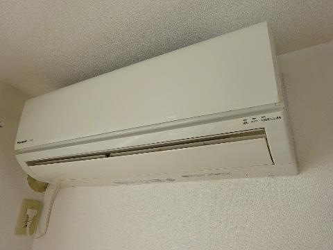 ラフィーネ筒井　その他設備　エアコン
