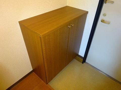 ラフィーネ筒井　玄関　玄関