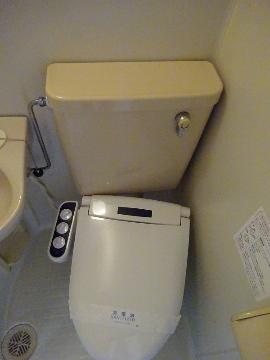 サテライト総持寺　トイレ　トイレ