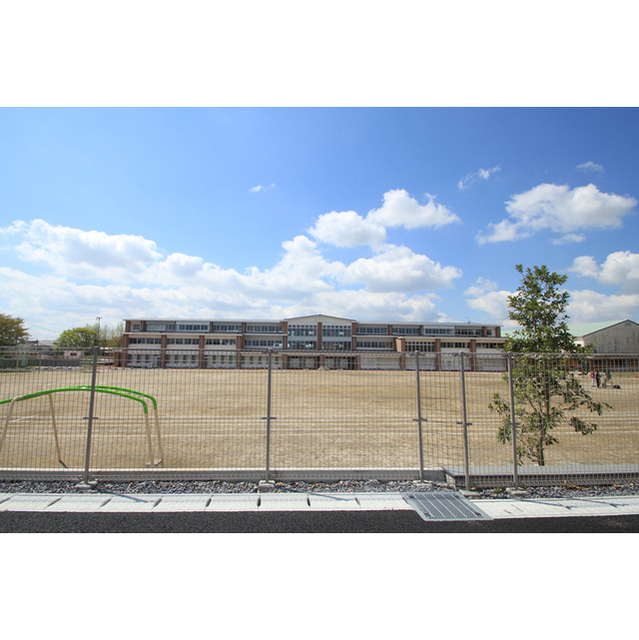 小学校　土浦市立都和小学校（小学校）まで1080m