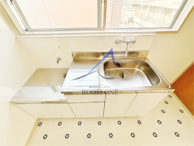 キッチン　キッチンです。