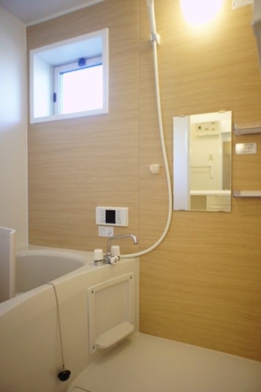 バス・シャワールーム　図面と現状に相違がある場合には現状を優先