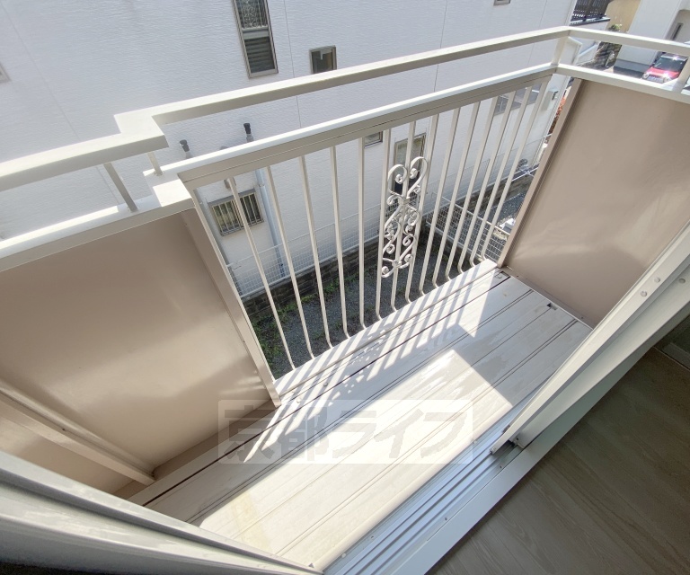 バルコニー　風当りの良いバルコニーです。