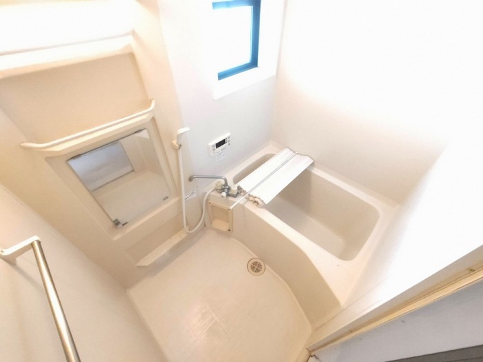 バス・シャワールーム　図面と現状に相違がある場合には現状を優先