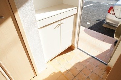 玄関　落ち着いた玄関です