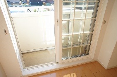 バルコニー　陽当たり良好なバルコニーです