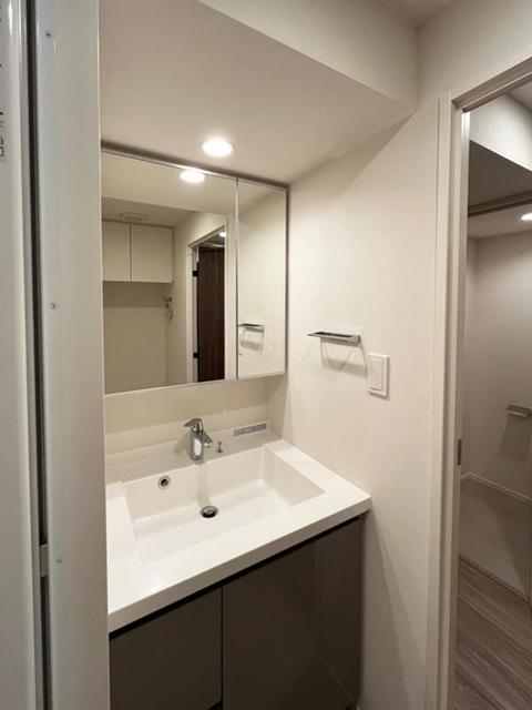 洗面設備　※写真は同タイプ住戸です。