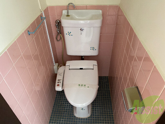 トイレ　各機能付きのトイレですので安心してご利用いただけます
