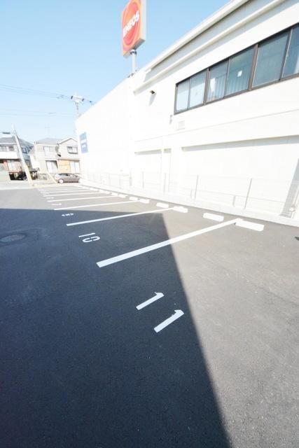 駐車場　☆駐車場☆