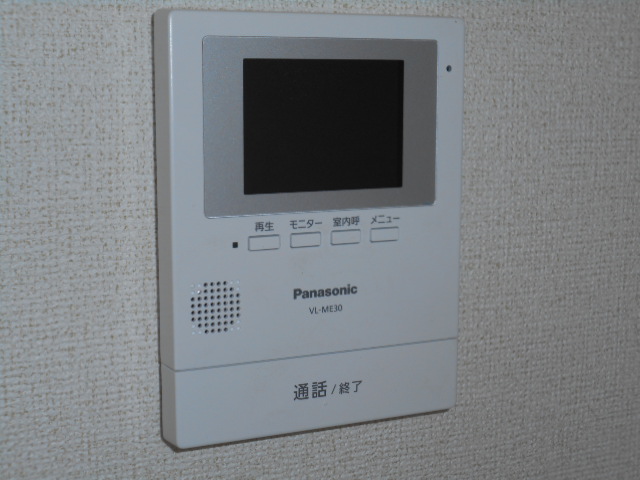 セキュリティ　カラーＴＶモニター付インターホン完備