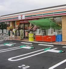 コンビニ　セブン-イレブン江東南砂３丁目公園前店（コンビニ）まで128m