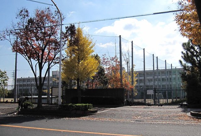 高校・高専　大阪府立芥川高等学校（高校・高専）まで686m