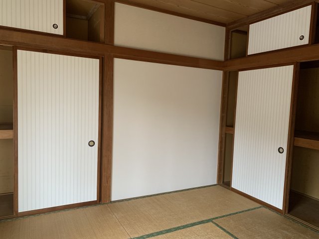 収納　大きな収納！入居時に新しい畳に交換します