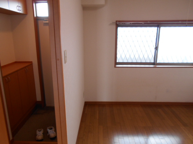 その他部屋・スペース　写真は別部屋の為現況と異なる場合がございます