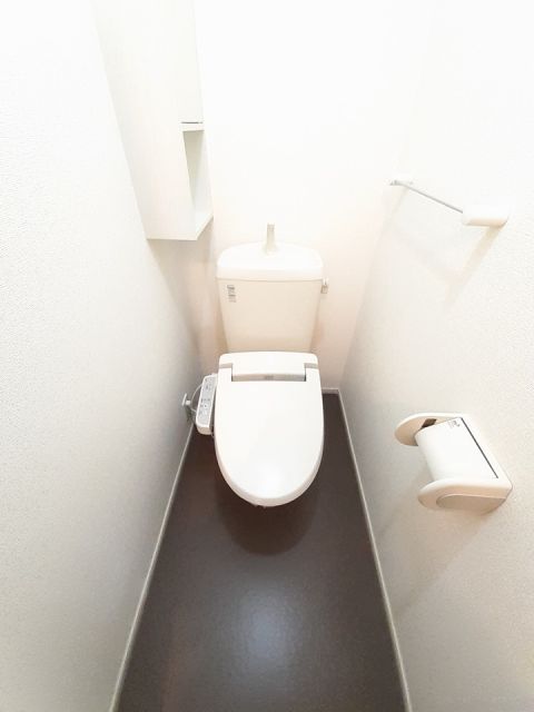 【サンガーデン・エクレールＡのトイレ】