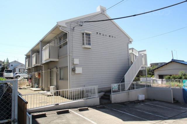 建物外観　上社の閑静な住宅街にある建物です。