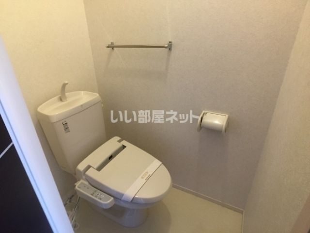 【宇都宮市インターパークのアパートのトイレ】