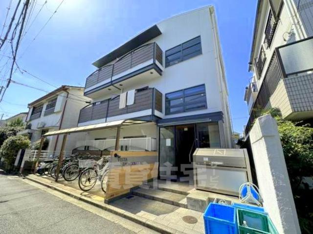 【吹田市泉町のマンションの建物外観】