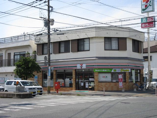 【大牟田市大黒町のアパートのコンビニ】