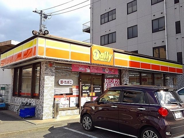 【福山市沖野上町のアパートのコンビニ】