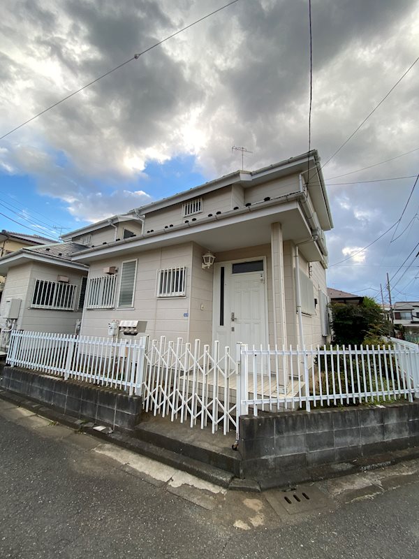 出口町貸家の建物外観