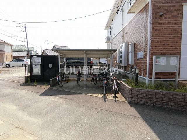 【津市栗真町屋町のアパートのその他共有部分】