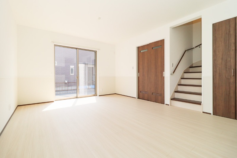 居室・リビング　図面と現状に相違がある場合には現状を優先