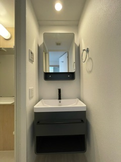 洗面設備　スペースが確保できる洗面所です