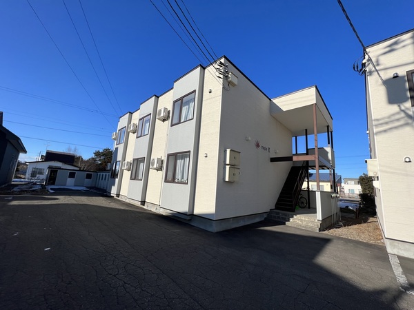 メープルＫの建物外観