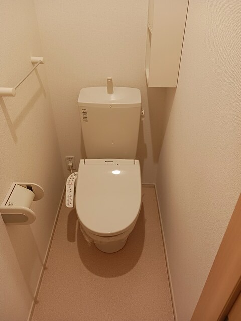 サンヴェール茂原Dのトイレ写真