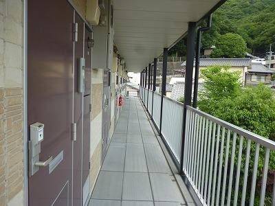 ＪＲ播但線 砥堀駅 徒歩10分 2階建 築20年の玄関写真