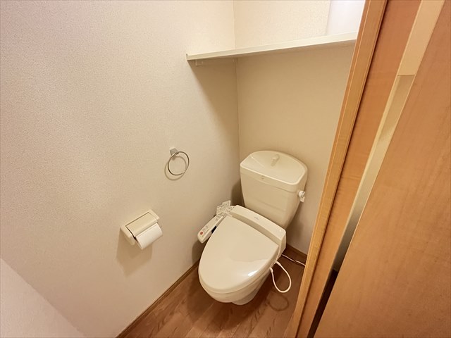 レオパレス恩智北町ハイツのトイレ写真