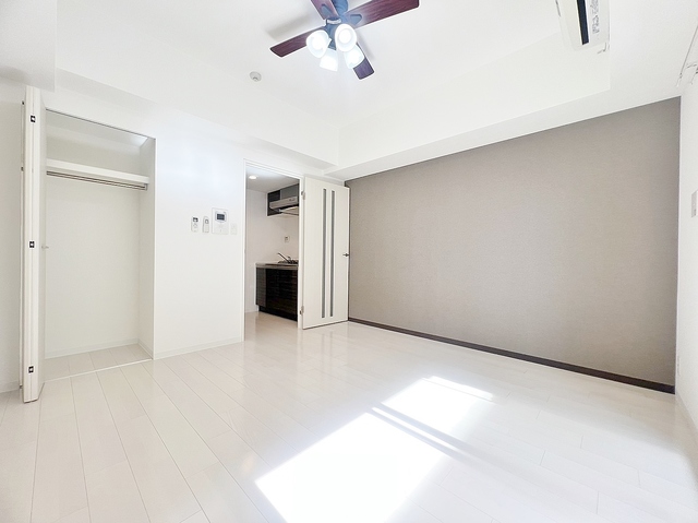 その他部屋・スペース　洋室８帖・クローゼット・アクセントクロス