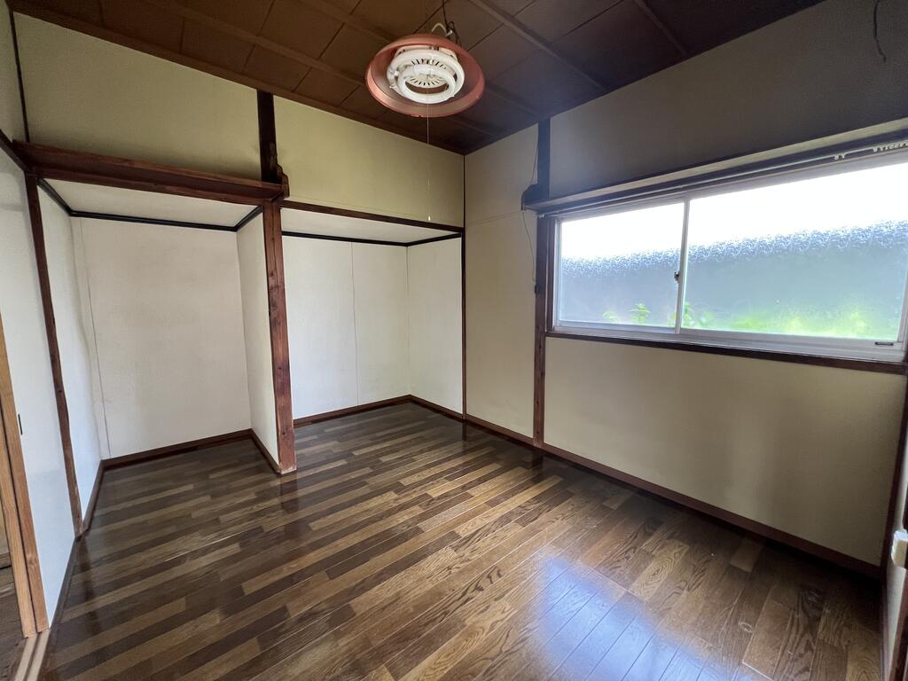 湊中央 戸建住宅の居間写真