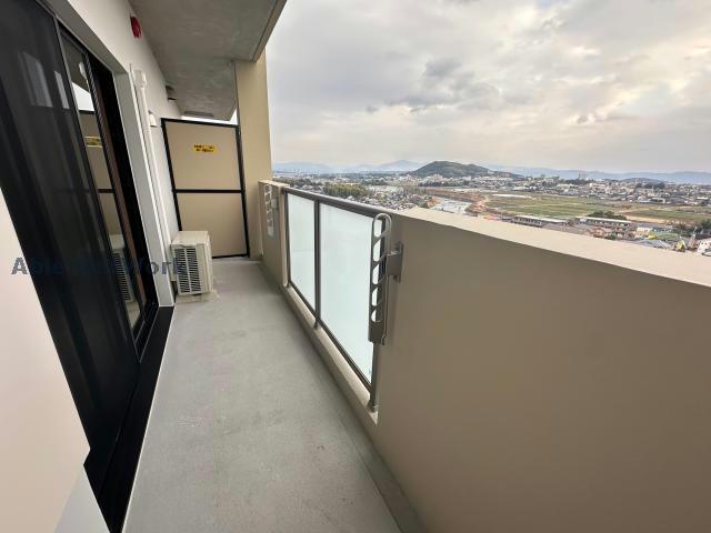 バルコニー　同型