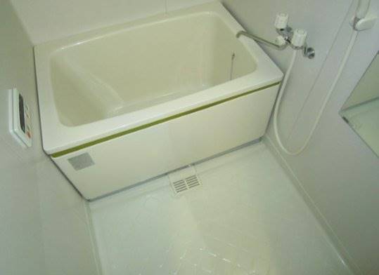 バス・シャワールーム　バス