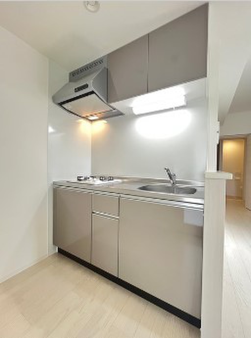 ＪＲ呉線 呉駅 徒歩19分 10階建 築4年のキッチン写真