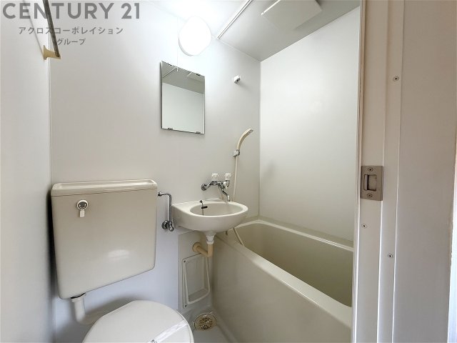 バス・シャワールーム　シンプルで機能的なユニットバスです！