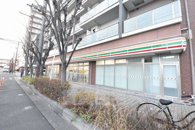 コンビニ　セブンイレブン　東大阪足代新町店（コンビニ）まで299m