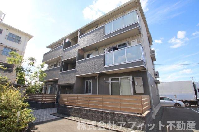 建物外観　D-room明神・軽量鉄骨造