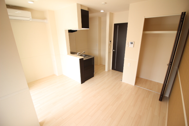 居室・リビング　※同型物件参考画像