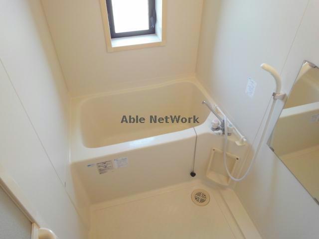 バス・シャワールーム　窓ありバス