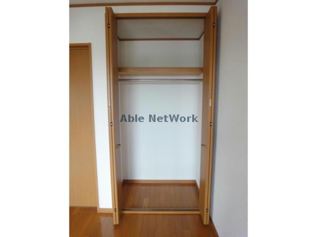 収納　クローゼット