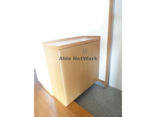 玄関　シューズボックス付き