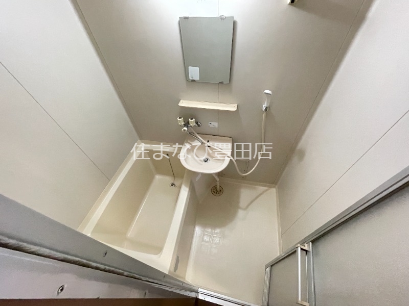 バス・シャワールーム　同型別部屋写真