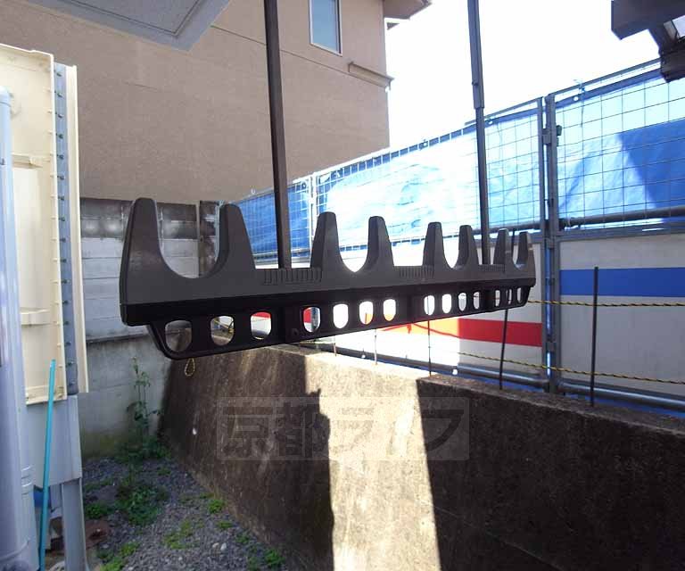 眺望　物干し竿が置けます。